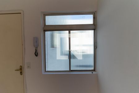 Detalhe de apartamento para alugar com 2 quartos, 43m² em Conjunto Residencial José Bonifácio, São Paulo