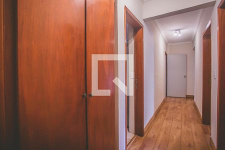 Corredor - Quartos de apartamento para alugar com 4 quartos, 168m² em Vila Clementino, São Paulo