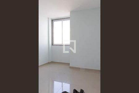 Apartamento à venda com 250m², 4 quartos e 4 vagas Apartamento à venda com 250m², 4 quartos e 4 vagasSuíte 3