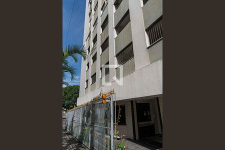 Apartamento à venda com 90m², 2 quartos e 1 vagaFachada