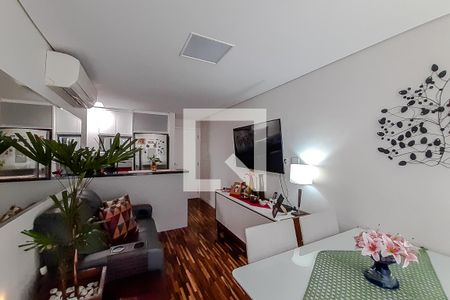 Apartamento à venda com 60m², 2 quartos e 2 vagas Apartamento à venda com 60m², 2 quartos e 2 vagasSala