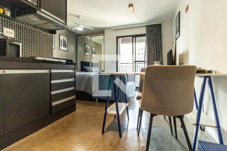 Studio para alugar com 28m², 1 quarto e 1 vaga Studio para alugar com 28m², 1 quarto e 1 vagaCozinha