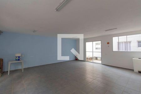 Apartamento para alugar com 42m², 2 quartos e sem vagaÁrea Comum - Salão de Festas