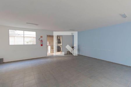 Apartamento para alugar com 42m², 2 quartos e sem vagaÁrea Comum - Salão de Festas