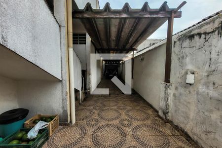 Casa para alugar com 320m², 3 quartos e 4 vagas Casa para alugar com 320m², 3 quartos e 4 vagasGaragem