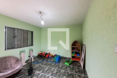 Casa para alugar com 320m², 3 quartos e 4 vagas Casa para alugar com 320m², 3 quartos e 4 vagasSala/Quarto (edicula)