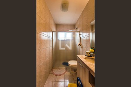 Casa para alugar com 320m², 3 quartos e 4 vagas Casa para alugar com 320m², 3 quartos e 4 vagasBanheiro Social