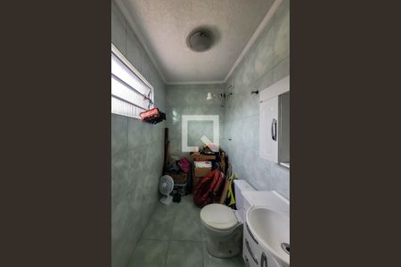 Casa para alugar com 320m², 3 quartos e 4 vagas Casa para alugar com 320m², 3 quartos e 4 vagasBanheiro (edicula)