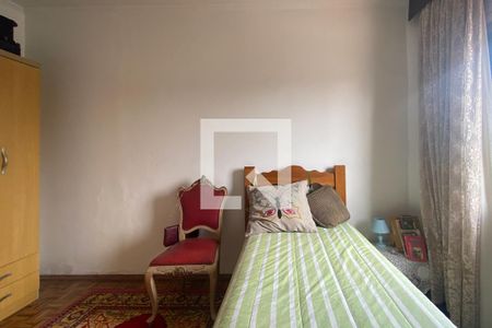 Casa à venda com 210m², 3 quartos e 2 vagas Casa à venda com 210m², 3 quartos e 2 vagasQuarto 3