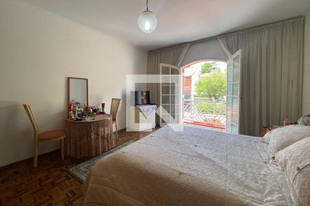 Casa à venda com 210m², 3 quartos e 2 vagas Casa à venda com 210m², 3 quartos e 2 vagasQuarto 1