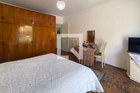 Casa à venda com 210m², 3 quartos e 2 vagas Casa à venda com 210m², 3 quartos e 2 vagasQuarto 1