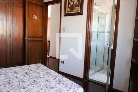Casa à venda com 500m², 4 quartos e 3 vagas Casa à venda com 500m², 4 quartos e 3 vagasSuíte 2