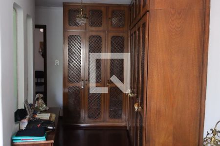 Casa à venda com 500m², 4 quartos e 3 vagas Casa à venda com 500m², 4 quartos e 3 vagasSuíte 1