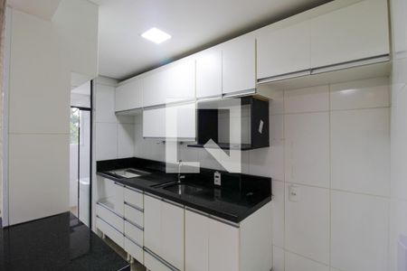 Apartamento à venda com 70m², 3 quartos e 2 vagas Apartamento à venda com 70m², 3 quartos e 2 vagasCozinha