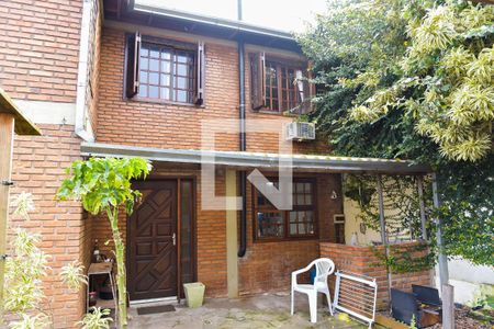 Casa para alugar com 56m², 2 quartos e 3 vagasFachada da Casa