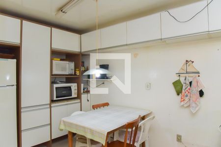 Casa para alugar com 56m², 2 quartos e 3 vagasCozinha