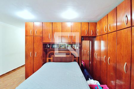 Casa à venda com 332m², 3 quartos e 4 vagas Casa à venda com 332m², 3 quartos e 4 vagasSuíte