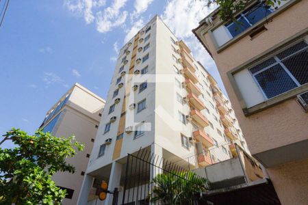Apartamento à venda com 114m², 2 quartos e 1 vagaFachada