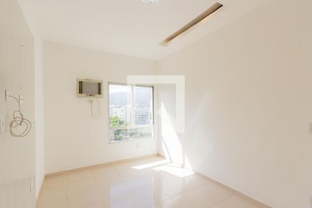 Apartamento à venda com 114m², 2 quartos e 1 vagaQuarto 2