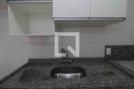 Apartamento à venda com 67m², 2 quartos e 1 vagaPia da cozinha
