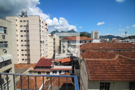 Apartamento para alugar com 85m², 2 quartos e 1 vaga Apartamento para alugar com 85m², 2 quartos e 1 vagaVista da Suíte