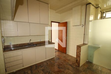Apartamento para alugar com 85m², 2 quartos e 1 vaga Apartamento para alugar com 85m², 2 quartos e 1 vagaCozinha