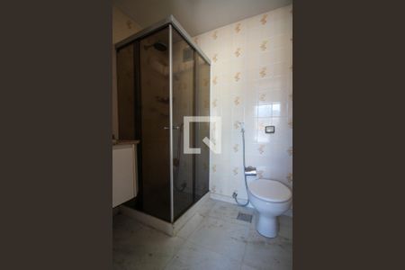 Apartamento para alugar com 85m², 2 quartos e 1 vaga Apartamento para alugar com 85m², 2 quartos e 1 vagaBanheiro da Suíte