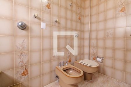 Casa à venda com 185m², 4 quartos e 3 vagasBanheiro
