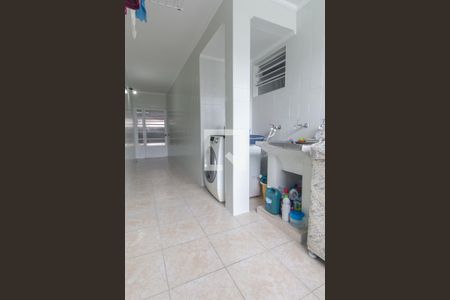 Casa à venda com 185m², 4 quartos e 3 vagasÁrea de serviço