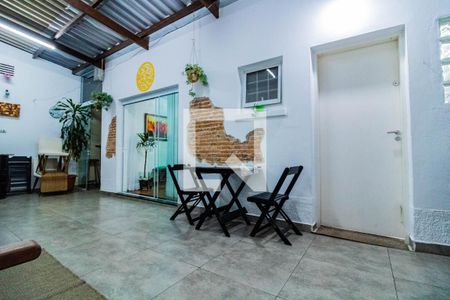 Casa à venda com 130m², 3 quartos e 3 vagas Casa à venda com 130m², 3 quartos e 3 vagasEspaço Gourmet