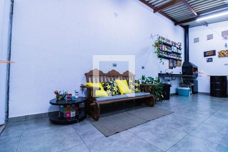 Casa à venda com 130m², 3 quartos e 3 vagas Casa à venda com 130m², 3 quartos e 3 vagasEspaço Gourmet