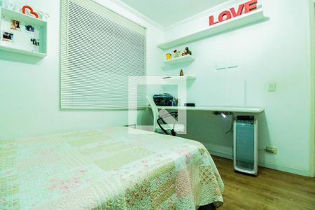 Casa à venda com 130m², 3 quartos e 3 vagas Casa à venda com 130m², 3 quartos e 3 vagasQuarto 2