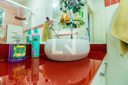 Casa à venda com 130m², 3 quartos e 3 vagas Casa à venda com 130m², 3 quartos e 3 vagasDetalhe do banheiro