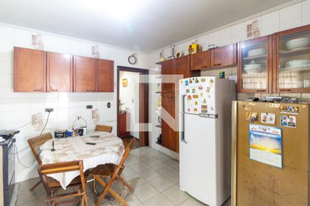Cozinha de casa à venda com 3 quartos, 350m² em Vila Monumento, São Paulo