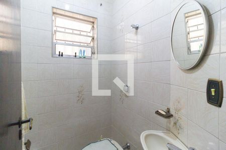 Casa à venda com 350m², 3 quartos e 2 vagasLavabo
