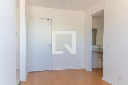 Sala de apartamento para alugar com 1 quarto, 33m² em Piedade, Rio de Janeiro