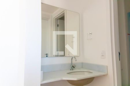 Banheiro de apartamento para alugar com 1 quarto, 33m² em Piedade, Rio de Janeiro