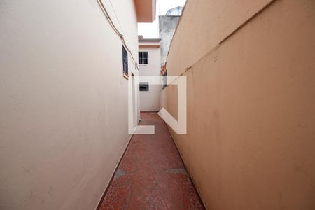 Casa à venda com 250m², 3 quartos e 3 vagasCorredor