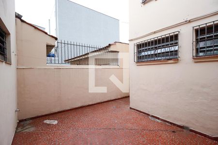 Casa à venda com 250m², 3 quartos e 3 vagasQuintal