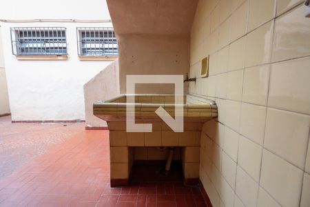 Casa à venda com 250m², 3 quartos e 3 vagasÁrea de serviço