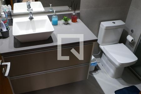 Apartamento para alugar com 94m², 3 quartos e 2 vagas Apartamento para alugar com 94m², 3 quartos e 2 vagasBanheiro da Suíte