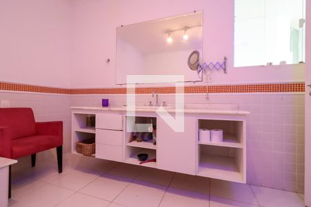 Casa à venda com 1200m², 6 quartos e sem vagaBanheiro da Suíte 3