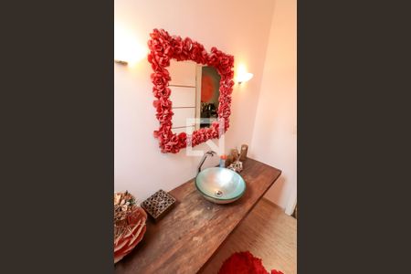 Casa à venda com 1200m², 6 quartos e sem vagaLavabo 2