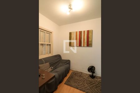 Casa à venda com 1200m², 6 quartos e sem vagaQuarto de Serviço