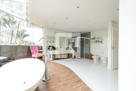 Casa à venda com 1200m², 6 quartos e sem vagaBanheiro da Suíte 1