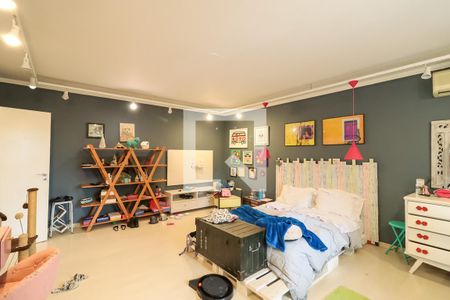 Casa à venda com 1200m², 6 quartos e sem vagaSuíte 4