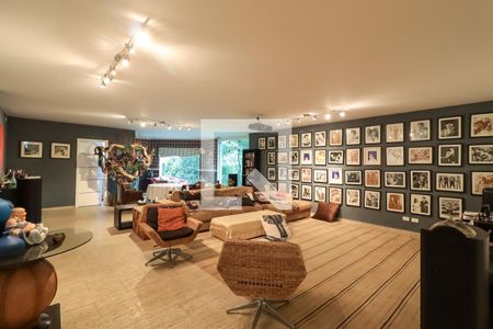 Casa à venda com 1200m², 6 quartos e sem vagaSala 2