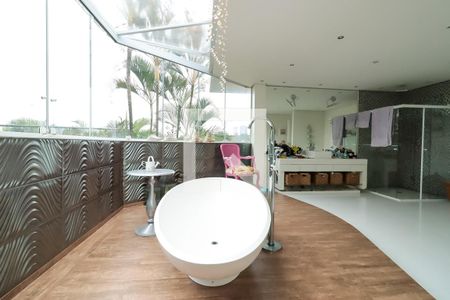 Casa à venda com 1200m², 6 quartos e sem vagaBanheiro da Suíte 1