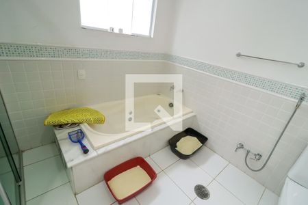 Casa à venda com 1200m², 6 quartos e sem vagaBanheiro da Suíte 4Banheiro da Suíte 4