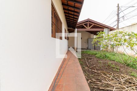 Casa para alugar com 300m², 3 quartos e 6 vagasQuintal - Jardim